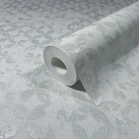 Törtfehér alapon fényes mintás tapéta