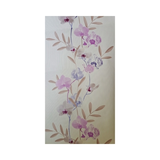 Világos alapon, középen lila virágos tapéta